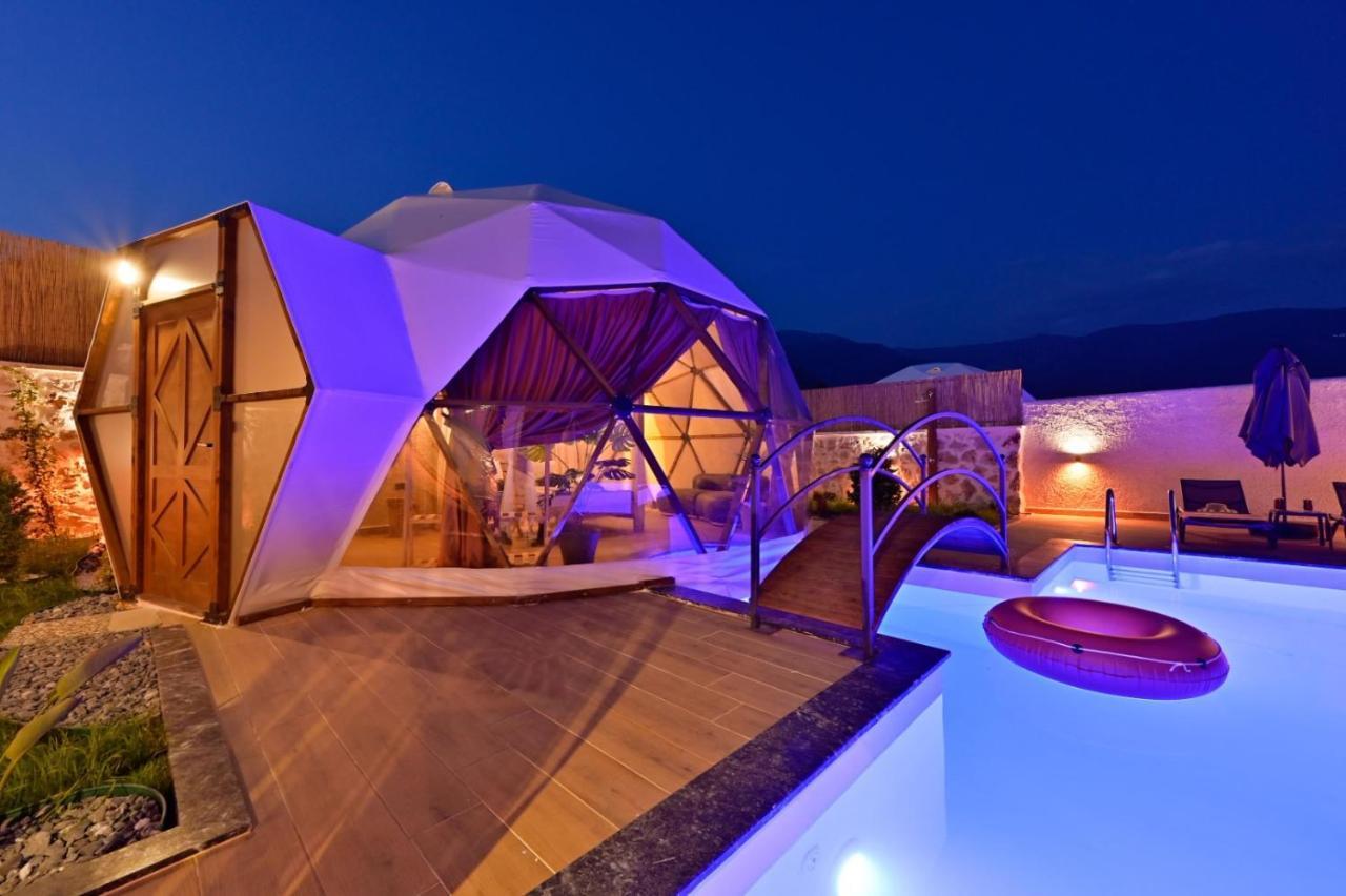 Kalkan Dome Suites & Deluxe Hotel カシュ エクステリア 写真
