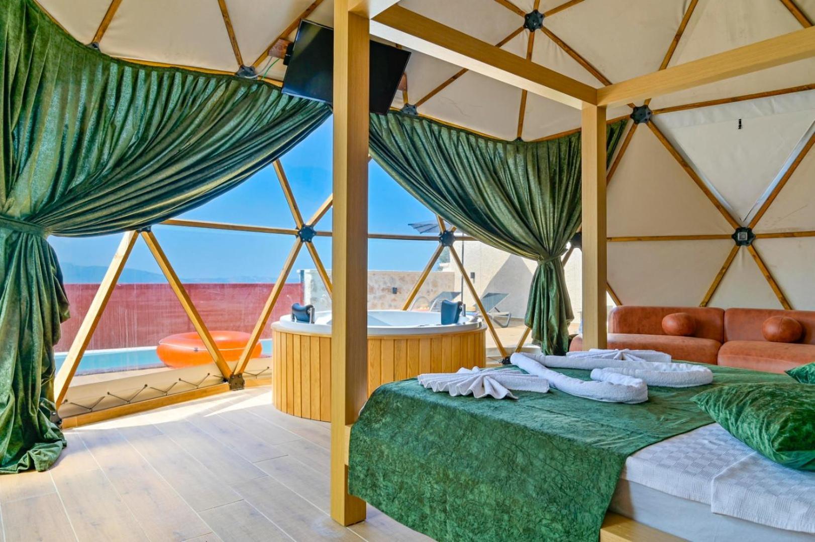 Kalkan Dome Suites & Deluxe Hotel カシュ エクステリア 写真